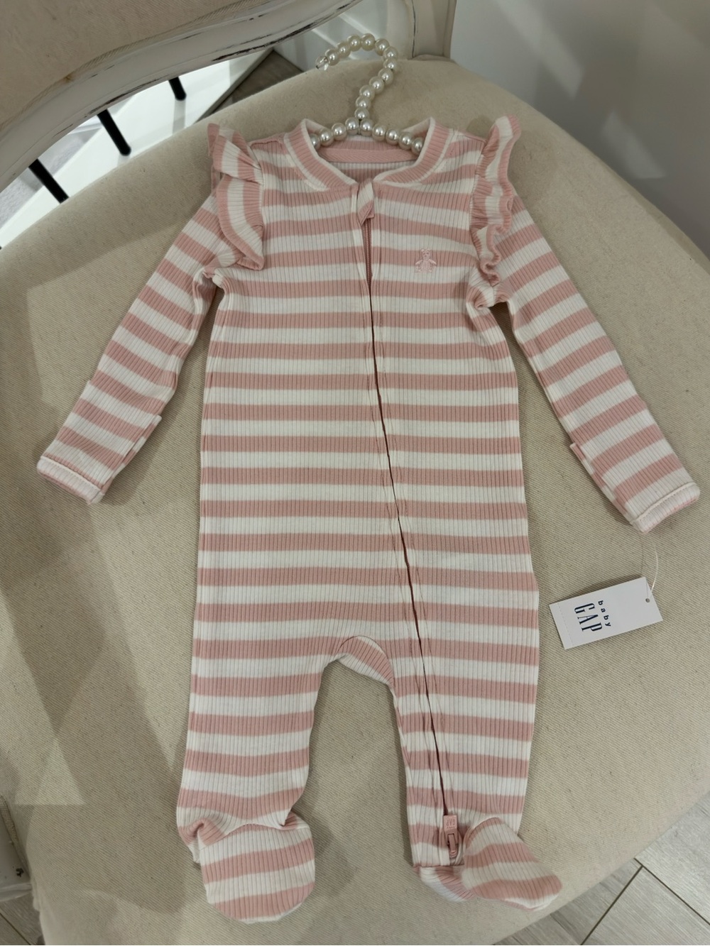 🤍 0~3 Mth GAP Dusty Rose Striped Ribbed, Ruffle-Sleeve Footed Baby One-Piece NWT